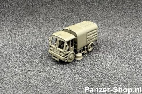 Panzer-Shop.nl Art. IFA KM2301 Road Sweeper